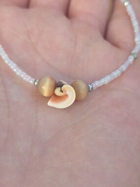 Pink Beaded Bracelet with Peach Shell Centerpiece